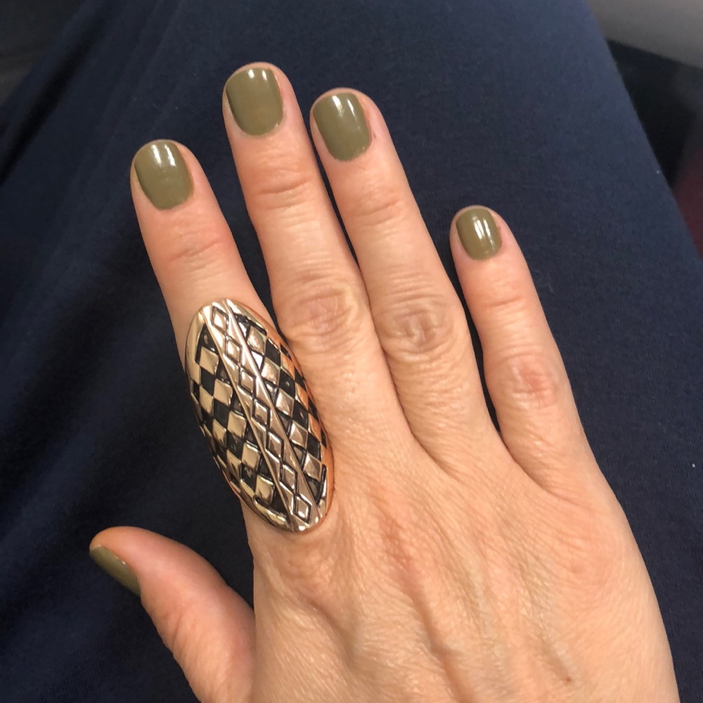 Rose gold statement ring